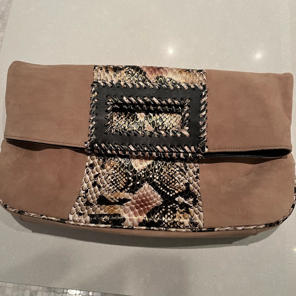 Vintage Reign clutch